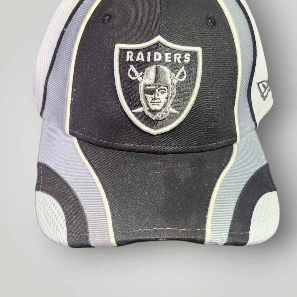 New Era NFL Las Vegas‎ Raiders 39THIRTY, Fitted Hat, Medium-Large *Read